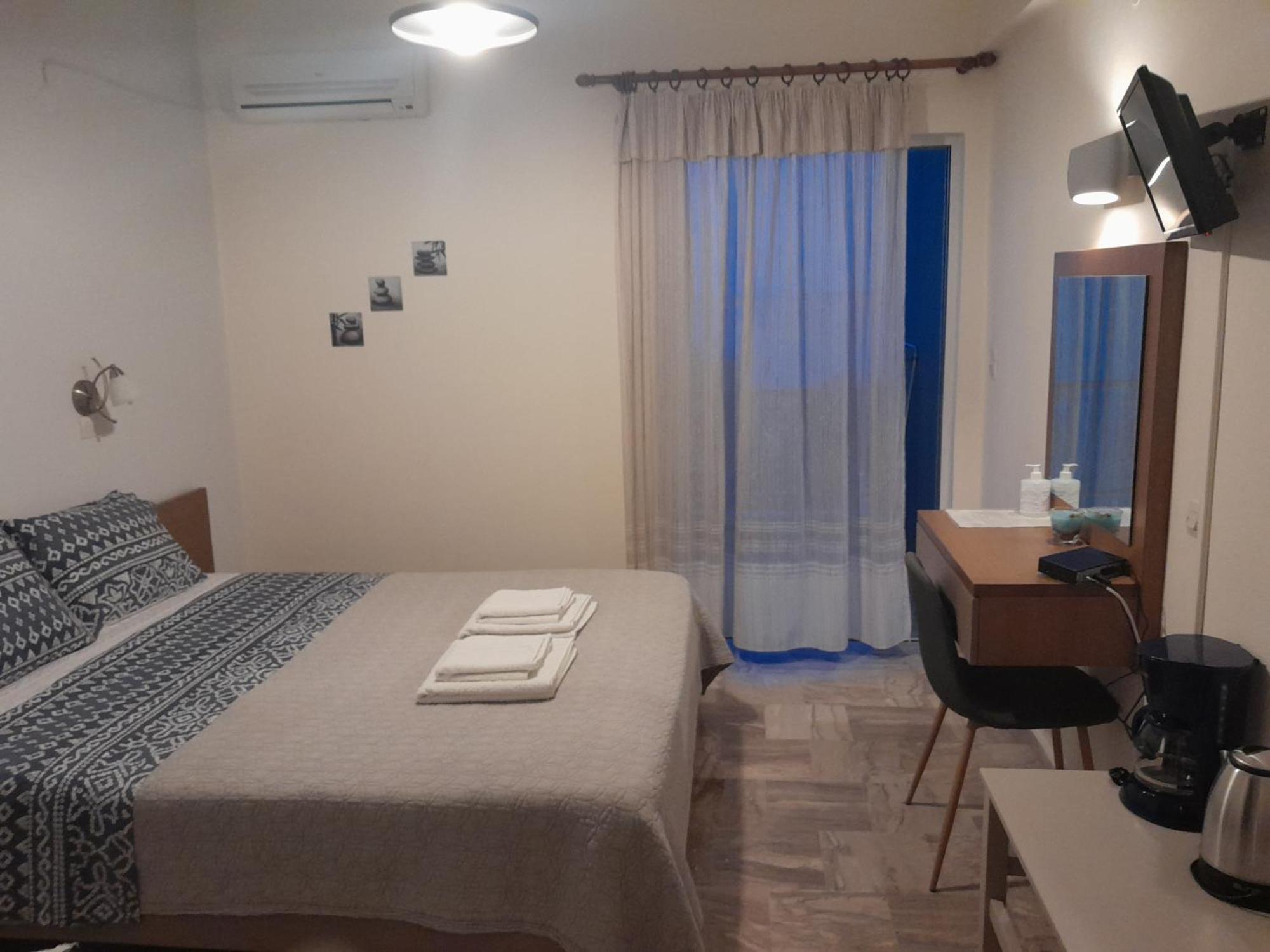 Livikon Studios & Apartment *